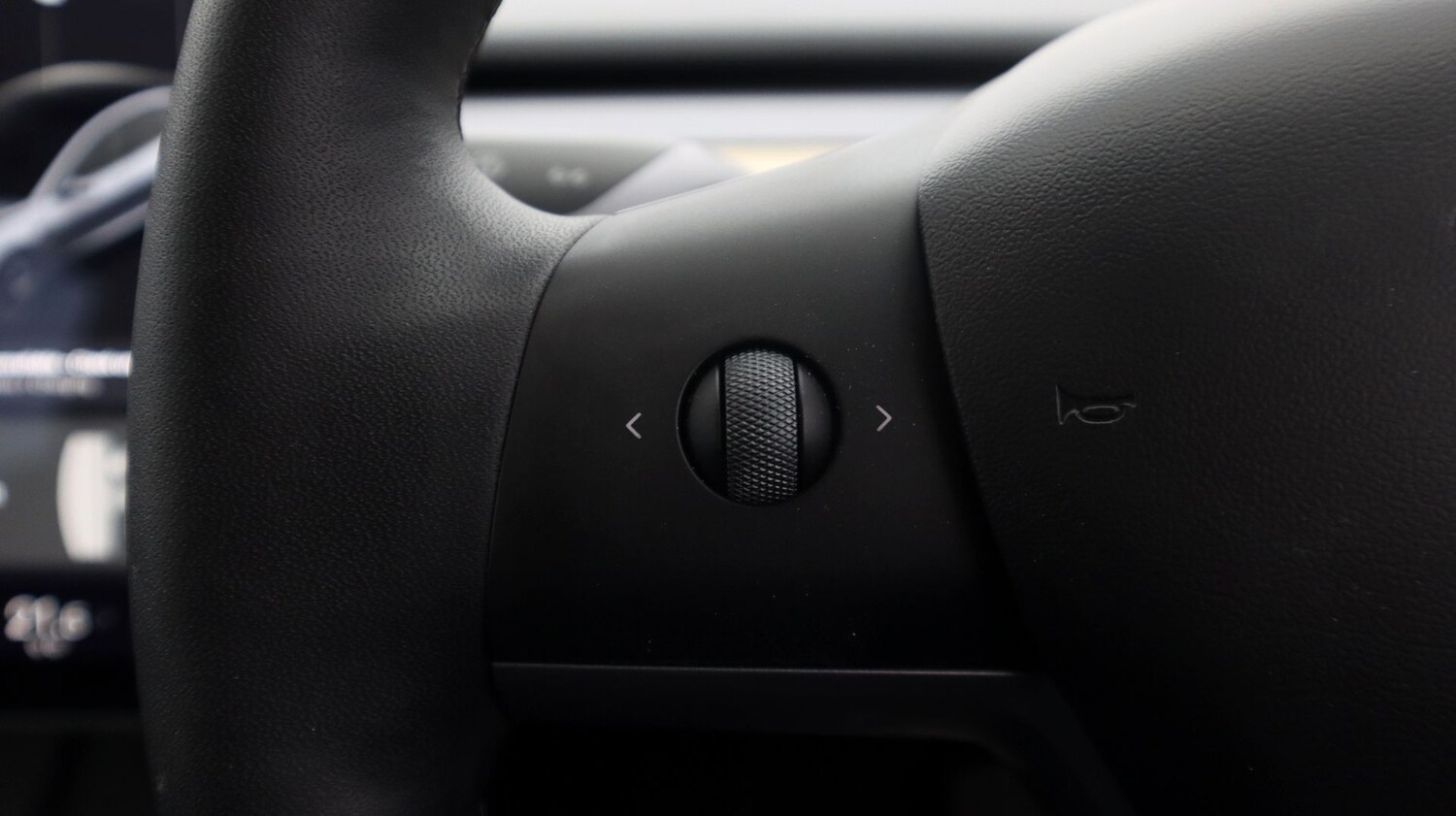 Used Tesla Model 3 2021 for sale - 77182161: Photo 24