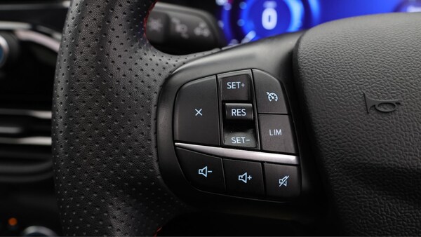Used Ford Kuga 2022 for sale - 76136601: Photo 16