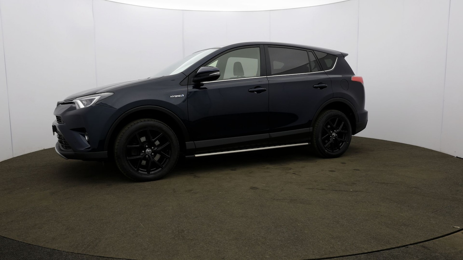 Used Toyota RAV4 2018 for sale - 76811734: Photo 31