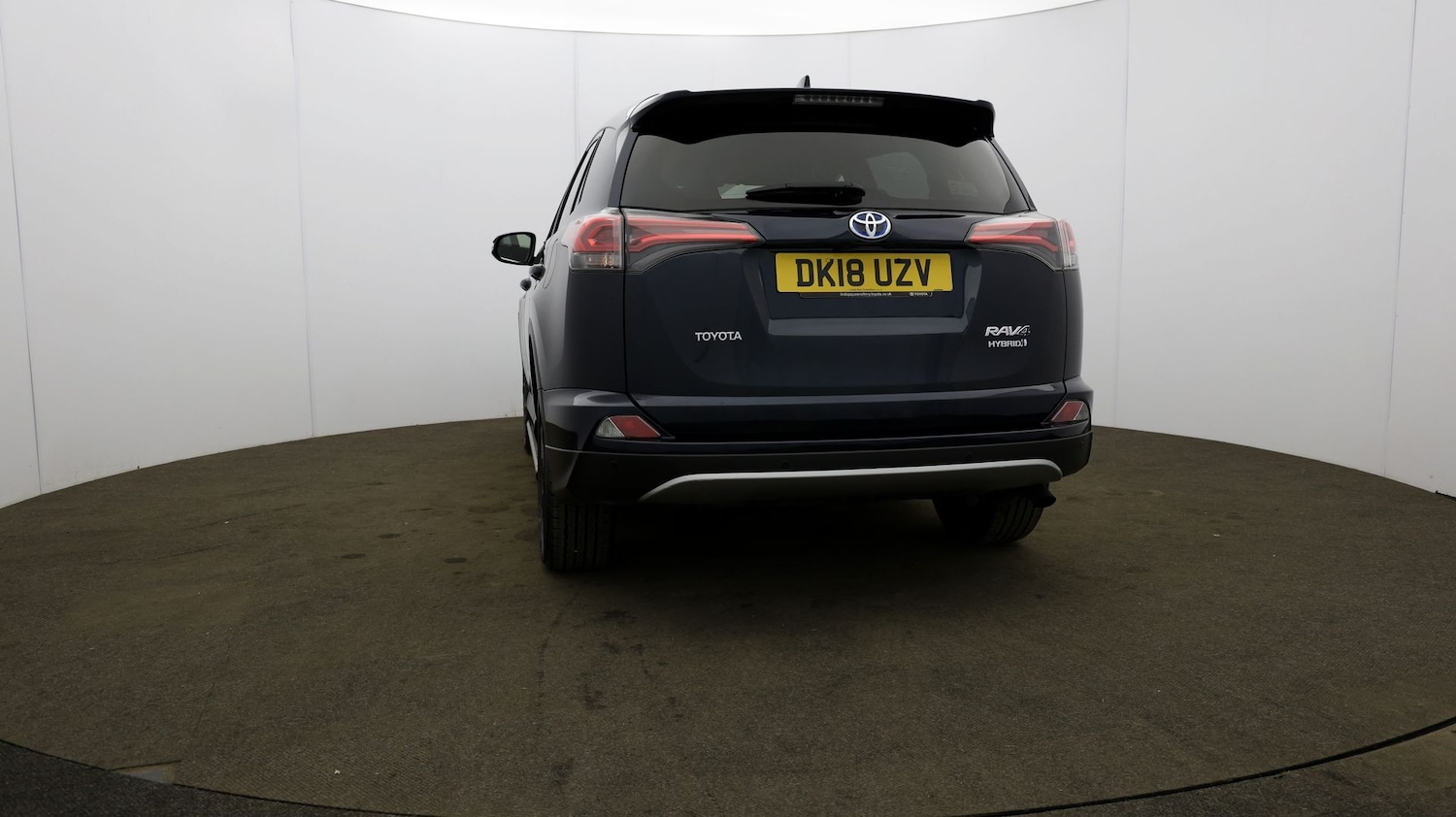 Used Toyota RAV4 2018 for sale - 76811734: Photo 61