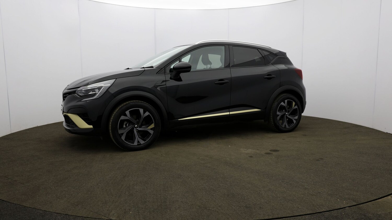 Used Renault Captur for sale - 76809684: Photo 29