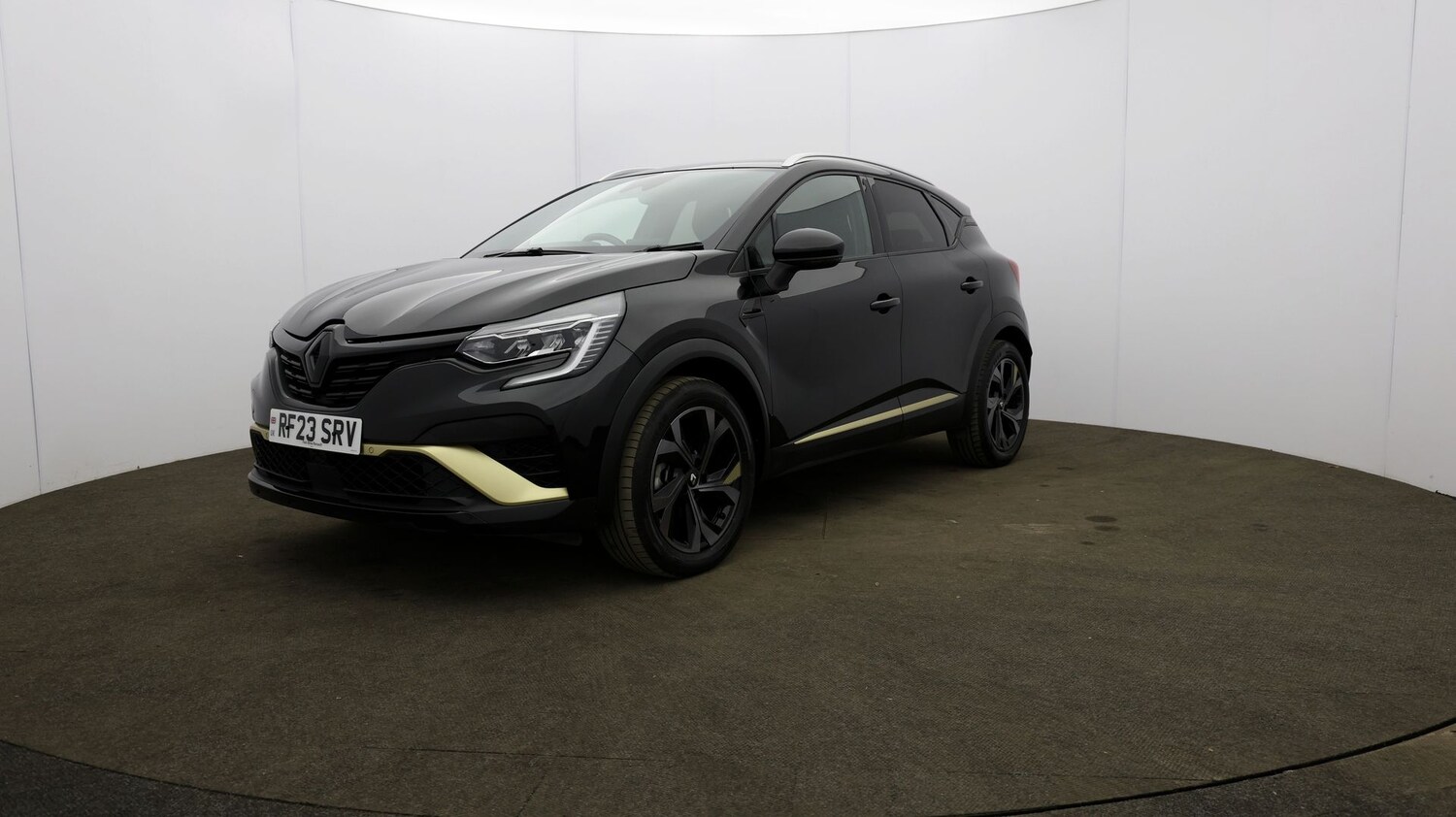 Used Renault Captur for sale - 76809684: Photo 32