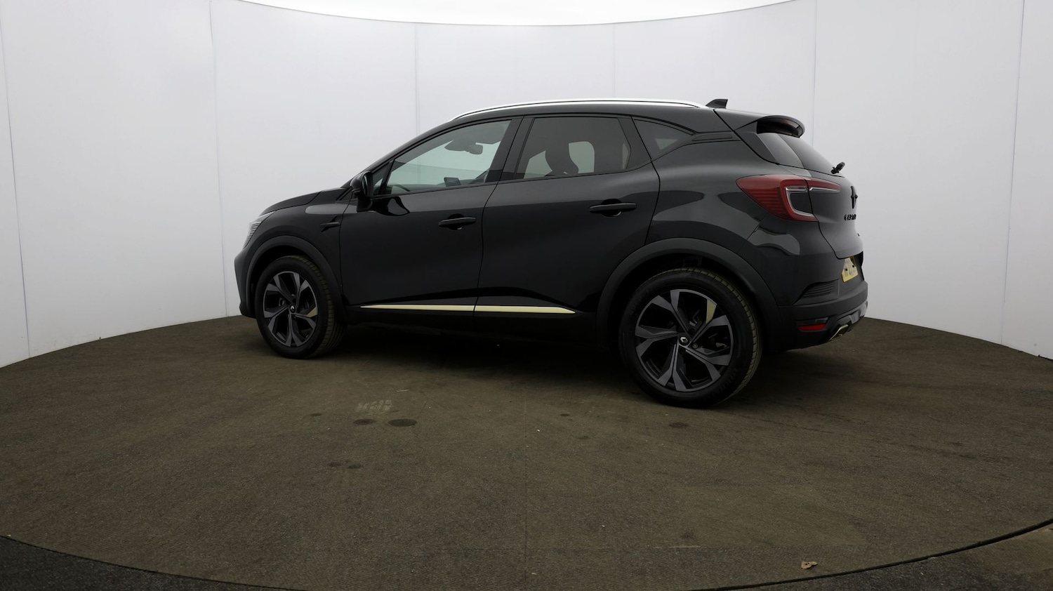 Used Renault Captur for sale - 76809684: Photo 61