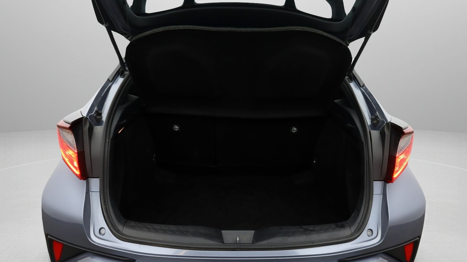 Used Toyota C-HR 2021 for sale - 77668345: Photo 17