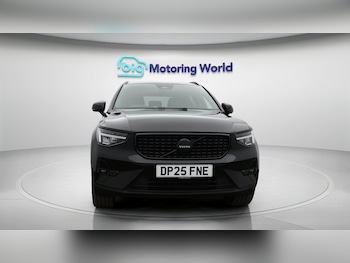 Used Volvo XC40 2025 for sale - 79545319: Photo