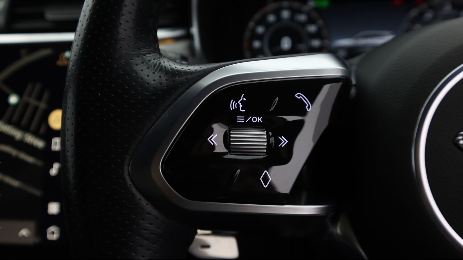 Used Jaguar F-Pace 2023 for sale - 77271449: Photo 20