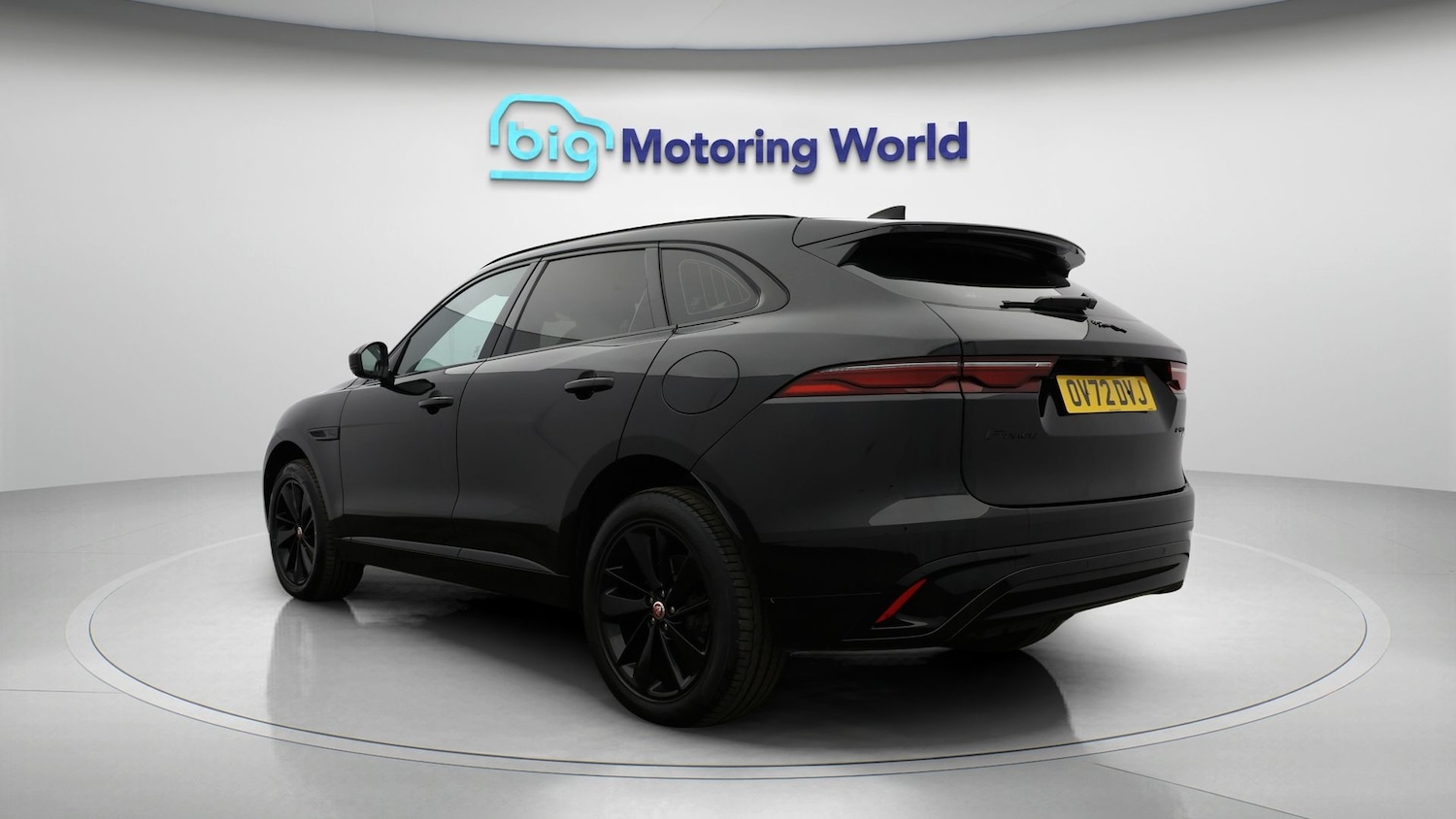 Used Jaguar F-Pace 2023 for sale - 77271449: Photo 5