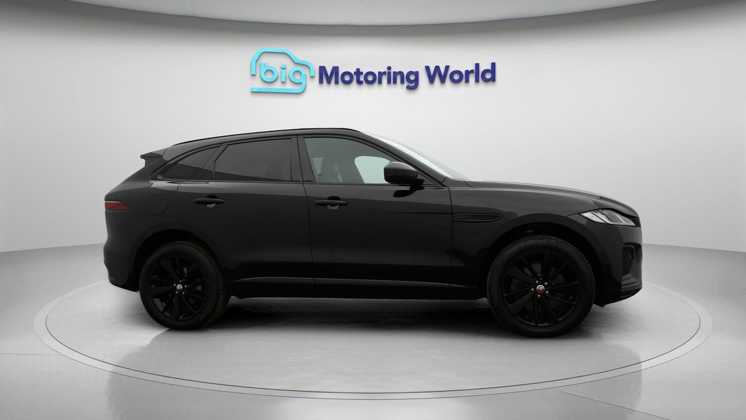 Used Jaguar F-Pace 2023 for sale - 77271449: Photo 8