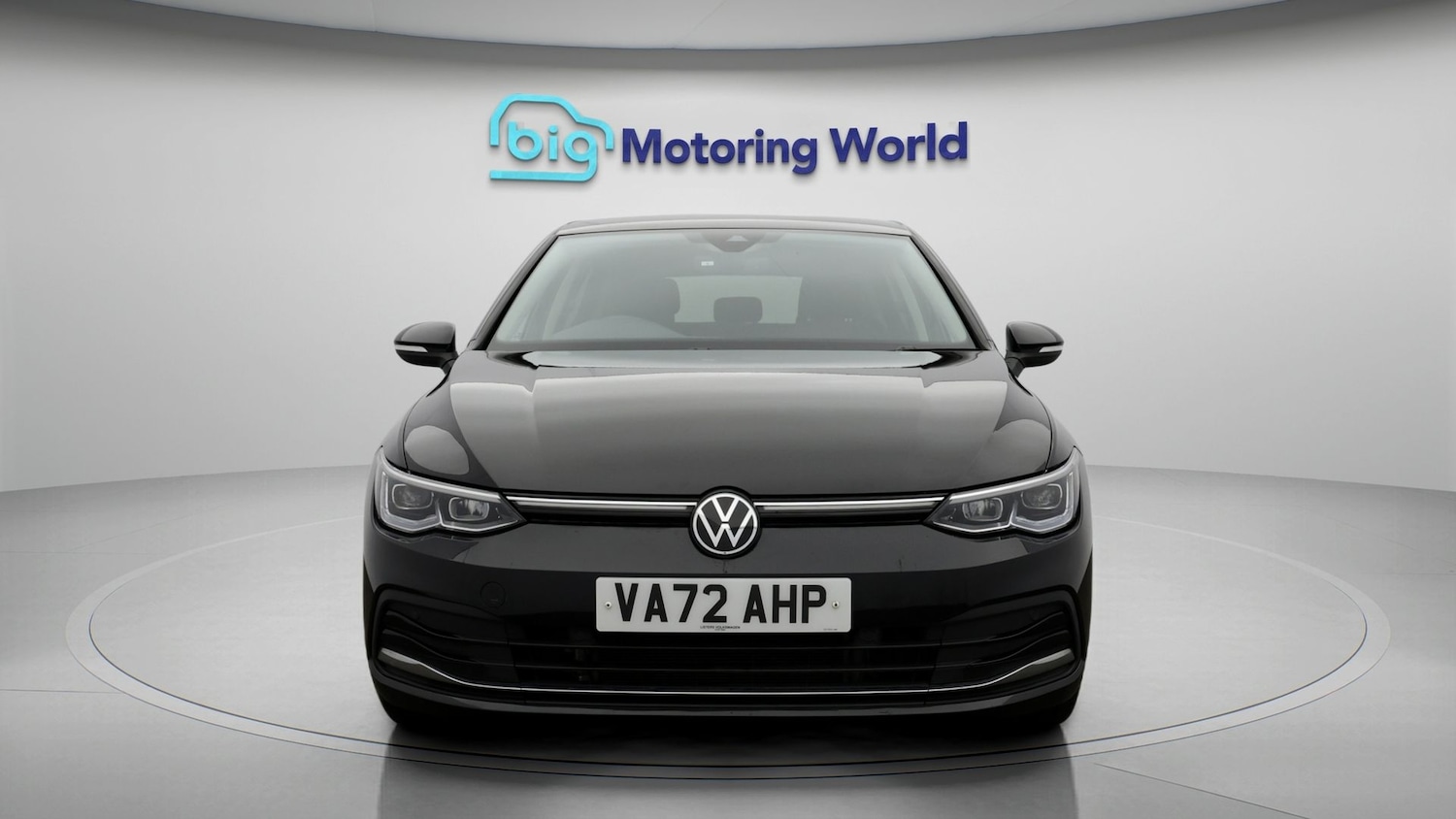 Used Volkswagen Golf 2023 for sale - 77182144: Photo 2