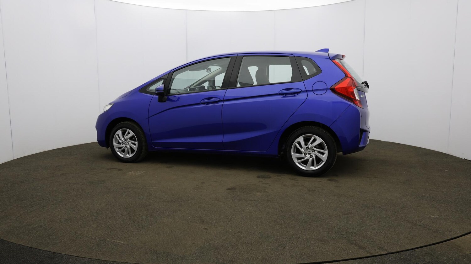 Used Honda Jazz 2017 for sale - 75915203: Photo 69