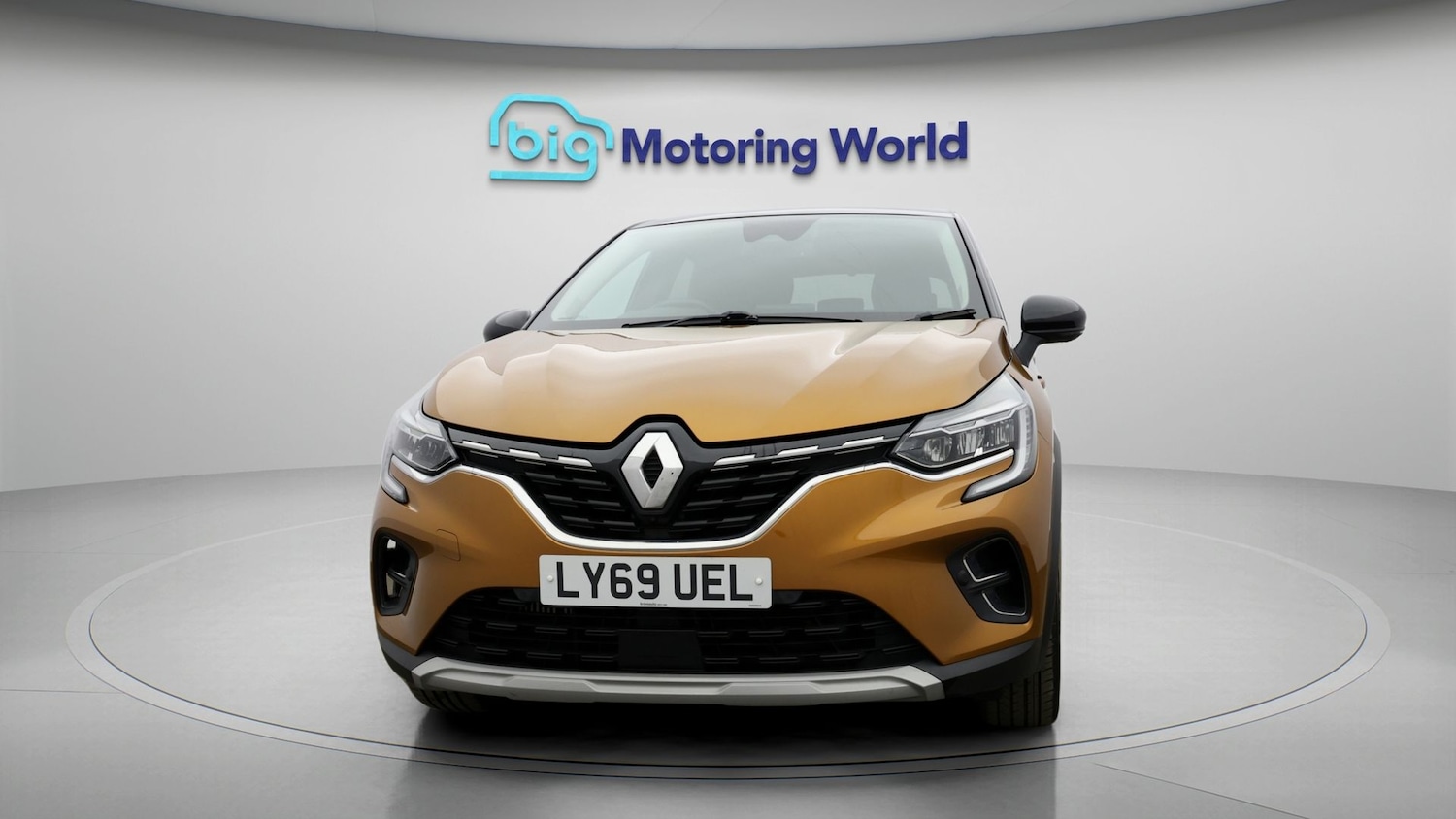 Used Renault Captur 2020 for sale - 78179926: Photo 2