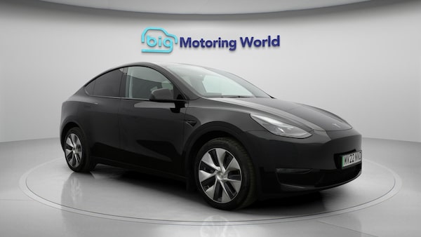 Used Tesla Model Y 2022 for sale - 76239424: Photo 2
