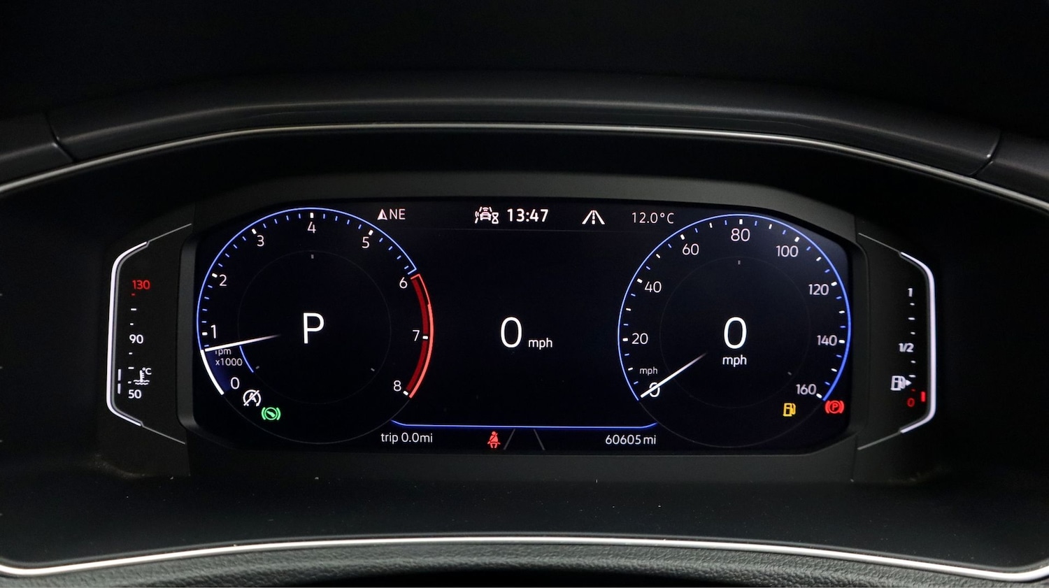 Used Volkswagen T-Roc for sale - 77809230: Photo 10