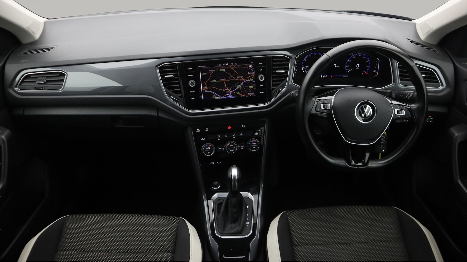 Used Volkswagen T-Roc for sale - 77809230: Photo 13