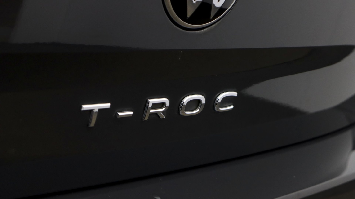 Used Volkswagen T-Roc for sale - 77809230: Photo 23