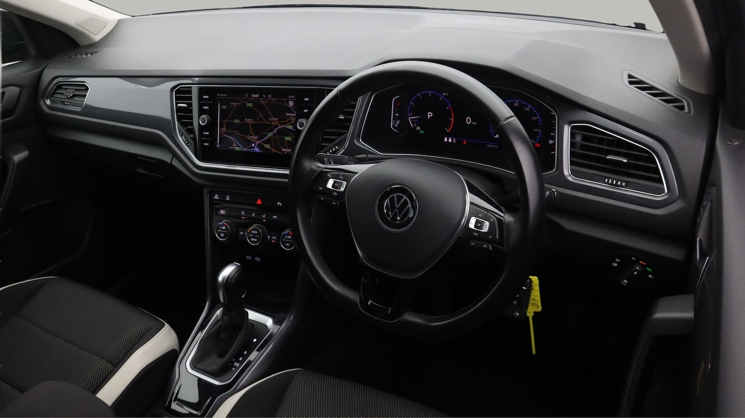 Used Volkswagen T-Roc for sale - 77809230: Photo 9