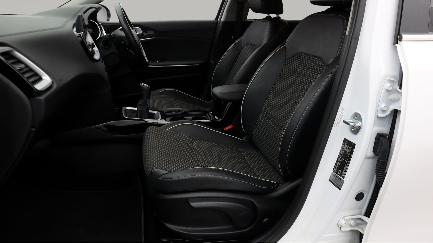 Used Kia XCeed 2022 for sale - 77992071: Photo 14