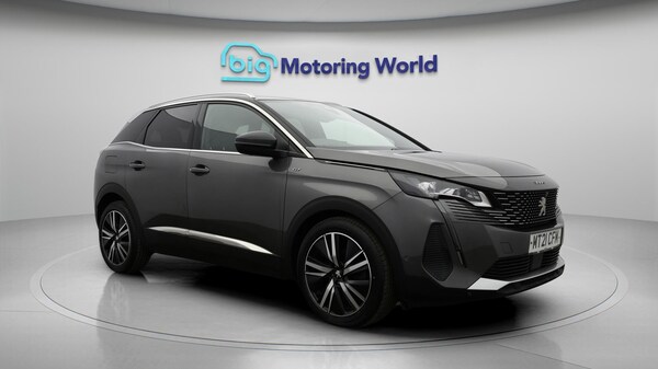Used Peugeot 3008 2021 for sale - 76306476: Photo 2