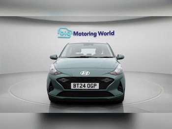 Used Hyundai i10 2024 for sale - 78804589: Photo