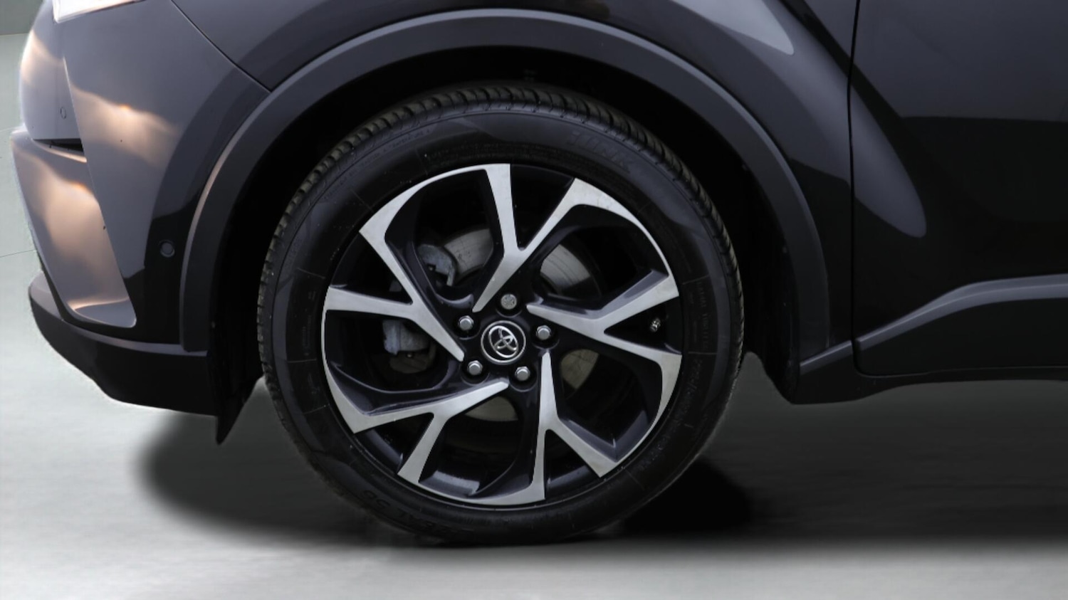 Used Toyota C-HR 2019 for sale - 76109441: Photo 19