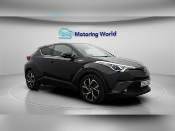Used Toyota C-HR 2019 for sale - 76109441: Photo 2