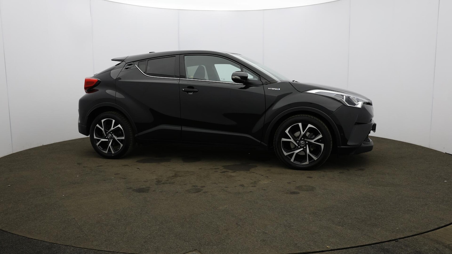 Used Toyota C-HR 2019 for sale - 76109441: Photo 54
