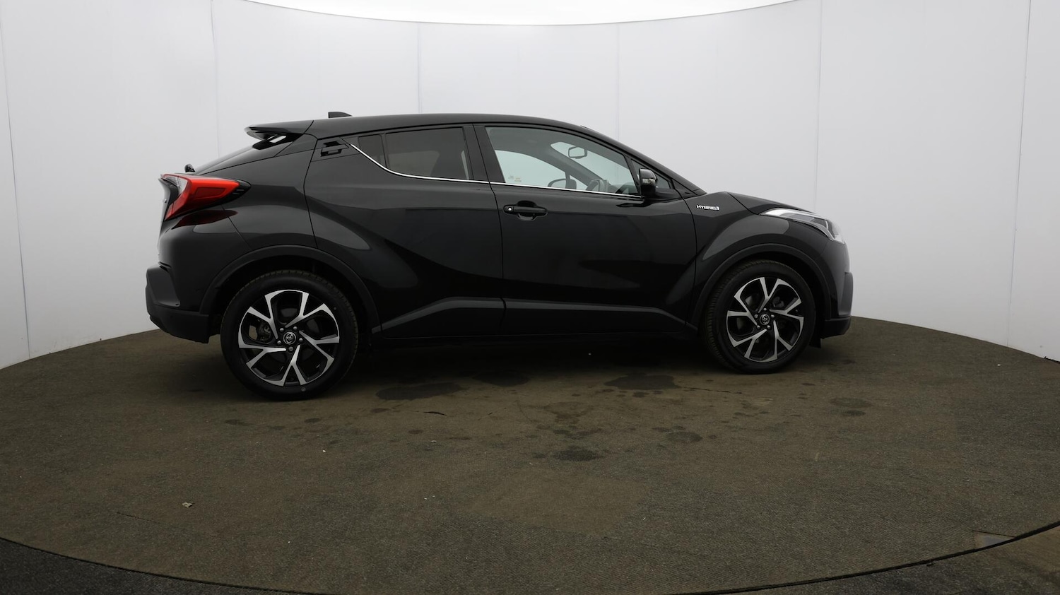 Used Toyota C-HR 2019 for sale - 76109441: Photo 57
