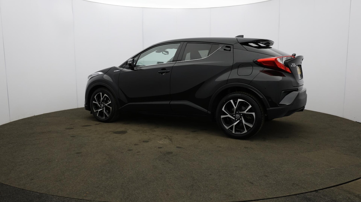 Used Toyota C-HR 2019 for sale - 76109441: Photo 70