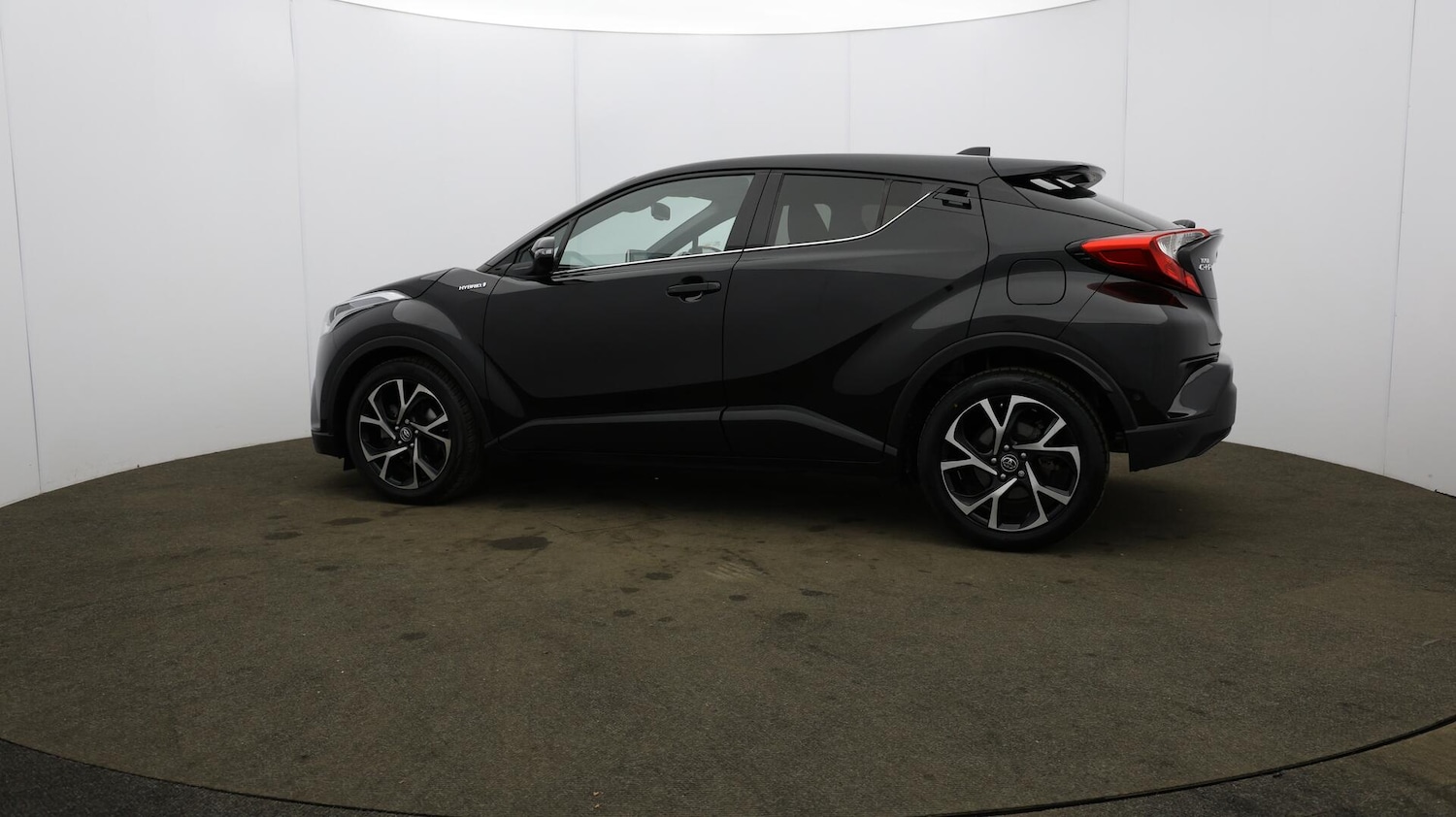 Used Toyota C-HR 2019 for sale - 76109441: Photo 71