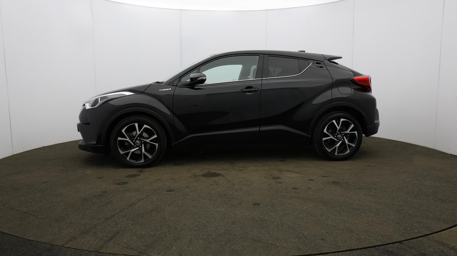 Used Toyota C-HR 2019 for sale - 76109441: Photo 74
