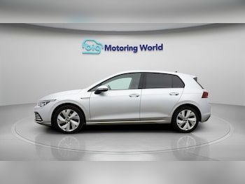 Used Volkswagen Golf 2022 for sale - 77963017: Photo
