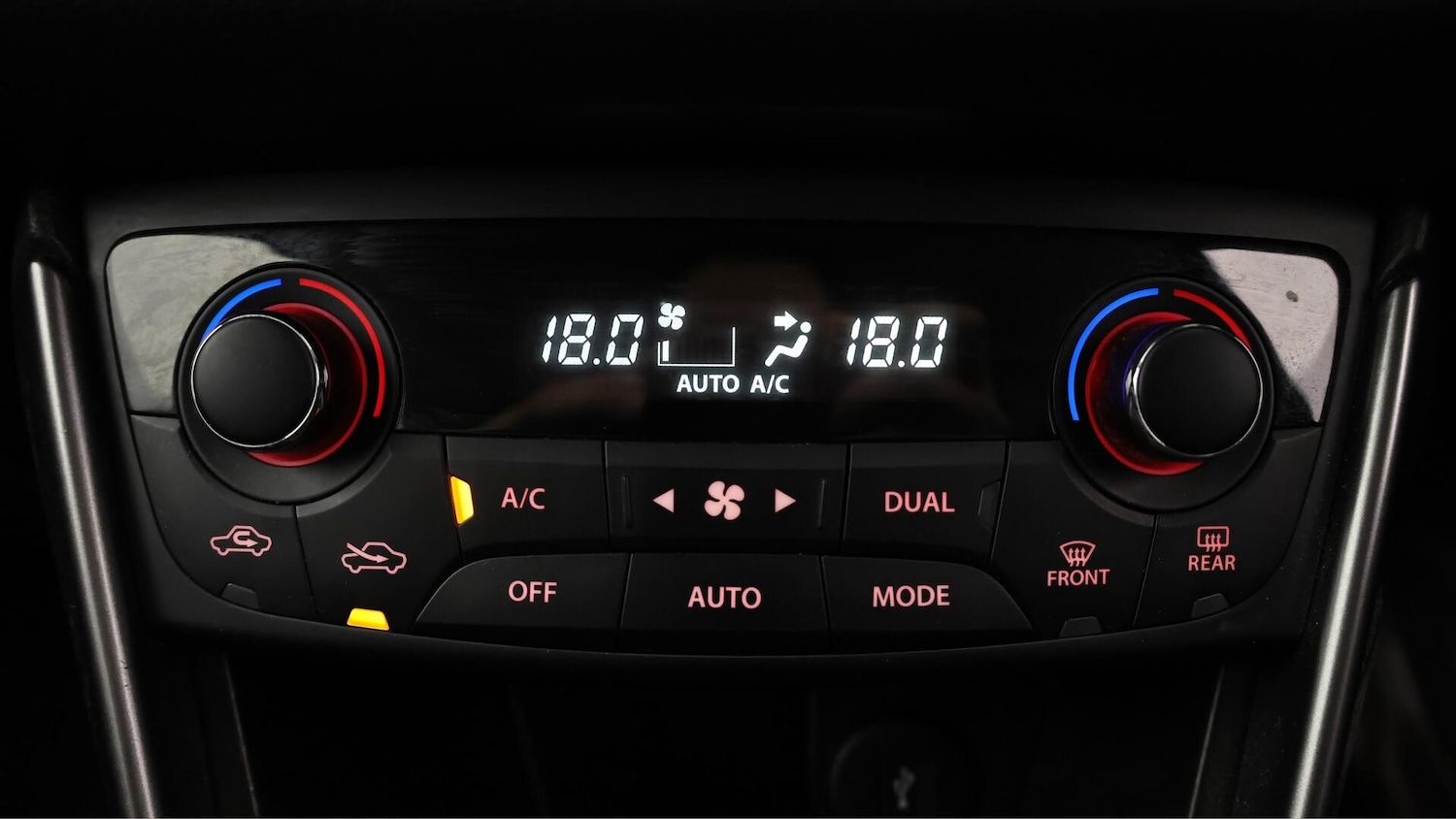 Used Suzuki SX4 S-Cross 2023 for sale - 76136489: Photo 13