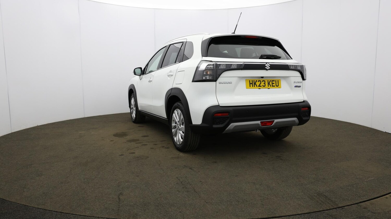 Used Suzuki SX4 S-Cross 2023 for sale - 76136489: Photo 35