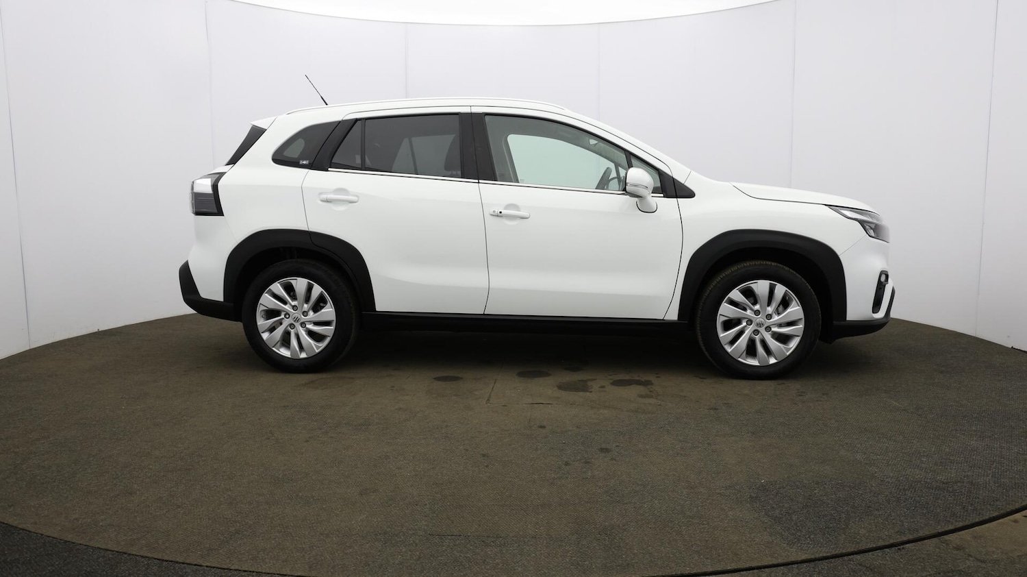 Used Suzuki SX4 S-Cross 2023 for sale - 76136489: Photo 54