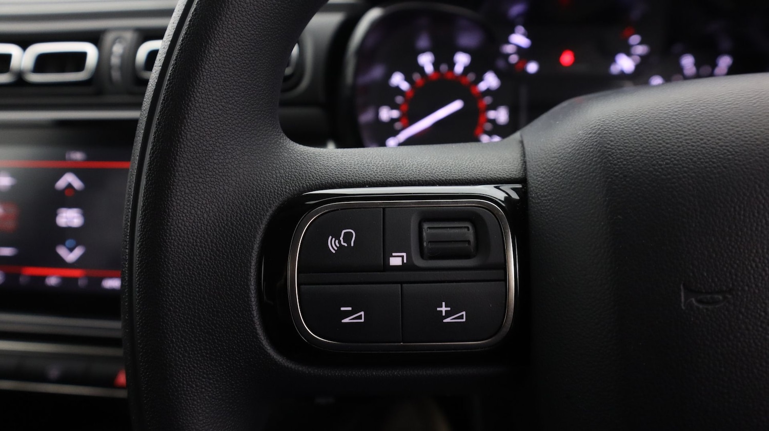 Used Citroen C3 2023 for sale - 77663613: Photo 22