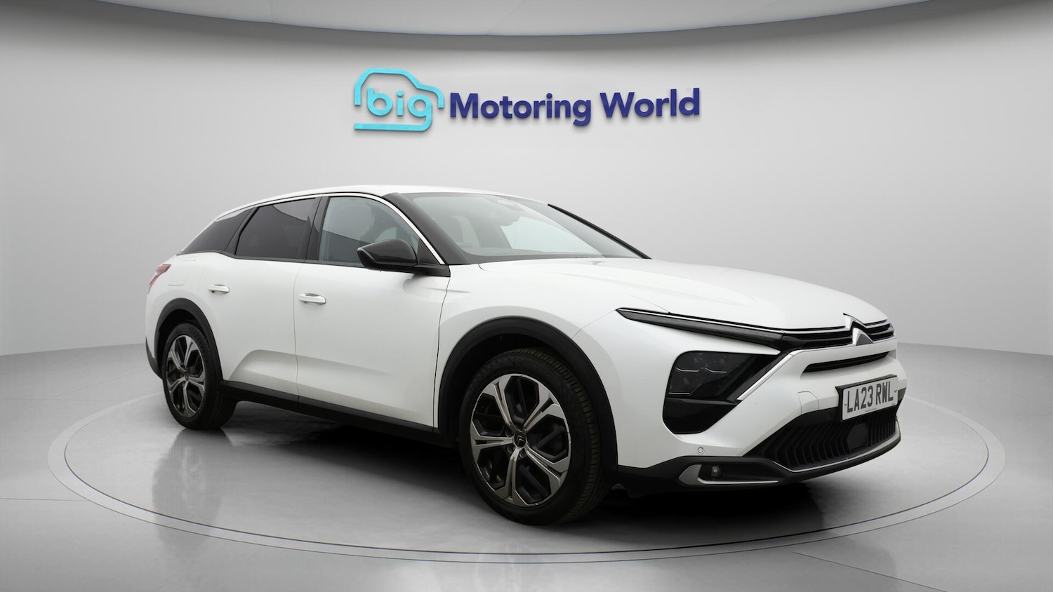 Used Citroen C5 X 2023 for sale - 76472188: Photo 2