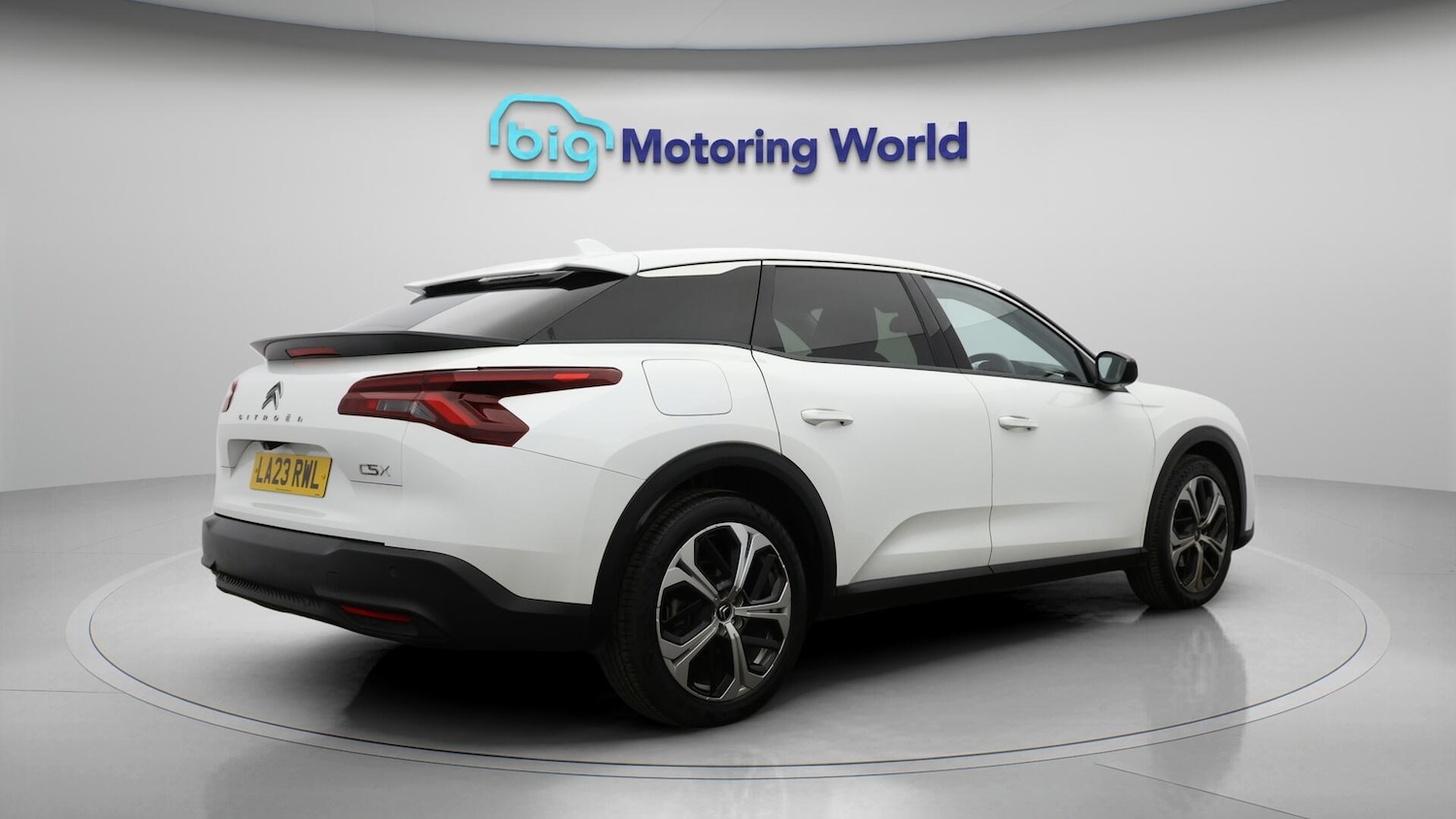 Used Citroen C5 X 2023 for sale - 76472188: Photo 8