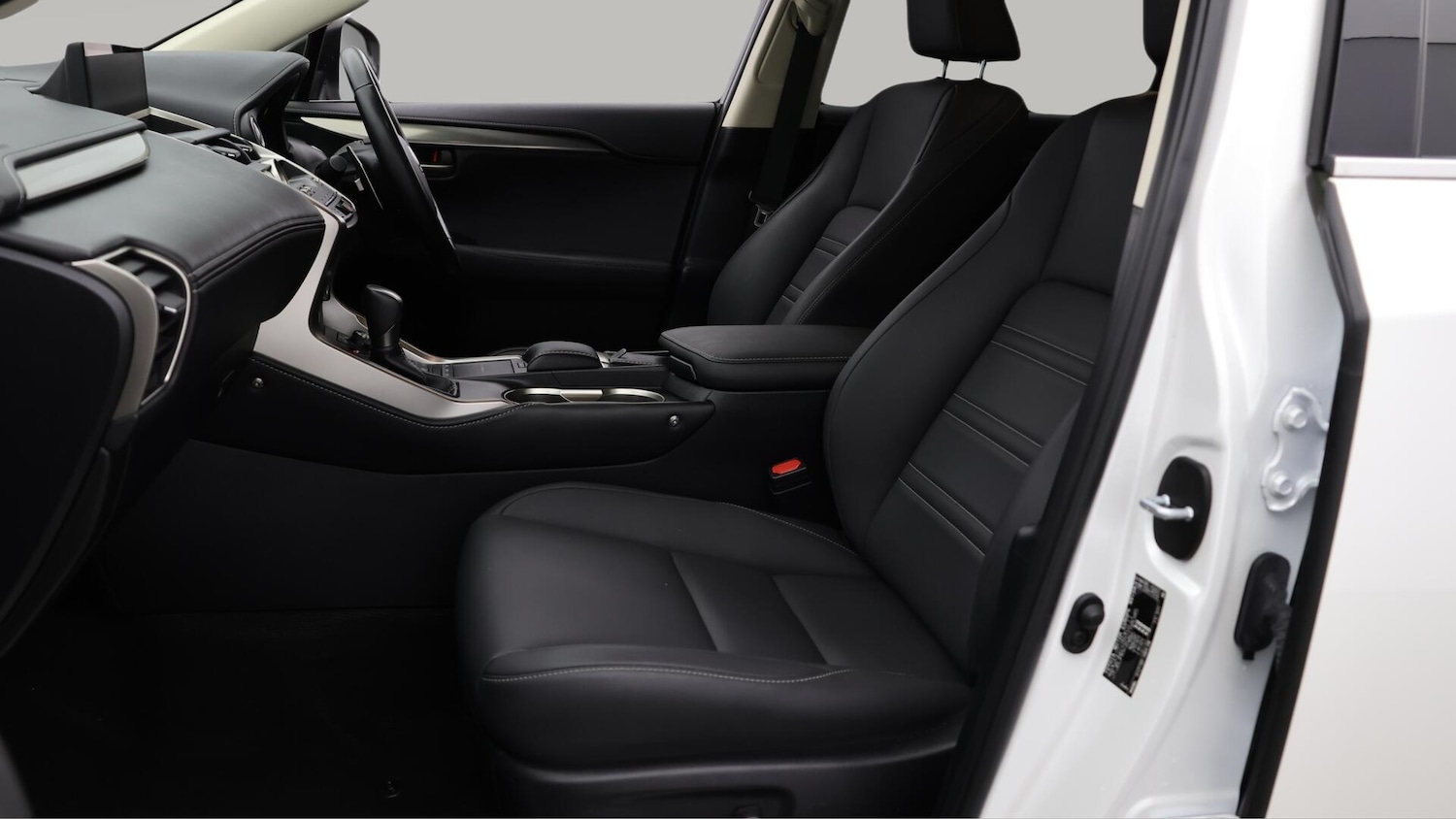 Used Lexus NX 2021 for sale - 76042220: Photo 15