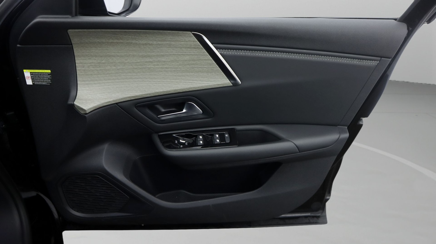 Used Citroen C5 X 2023 for sale - 77285852: Photo 15