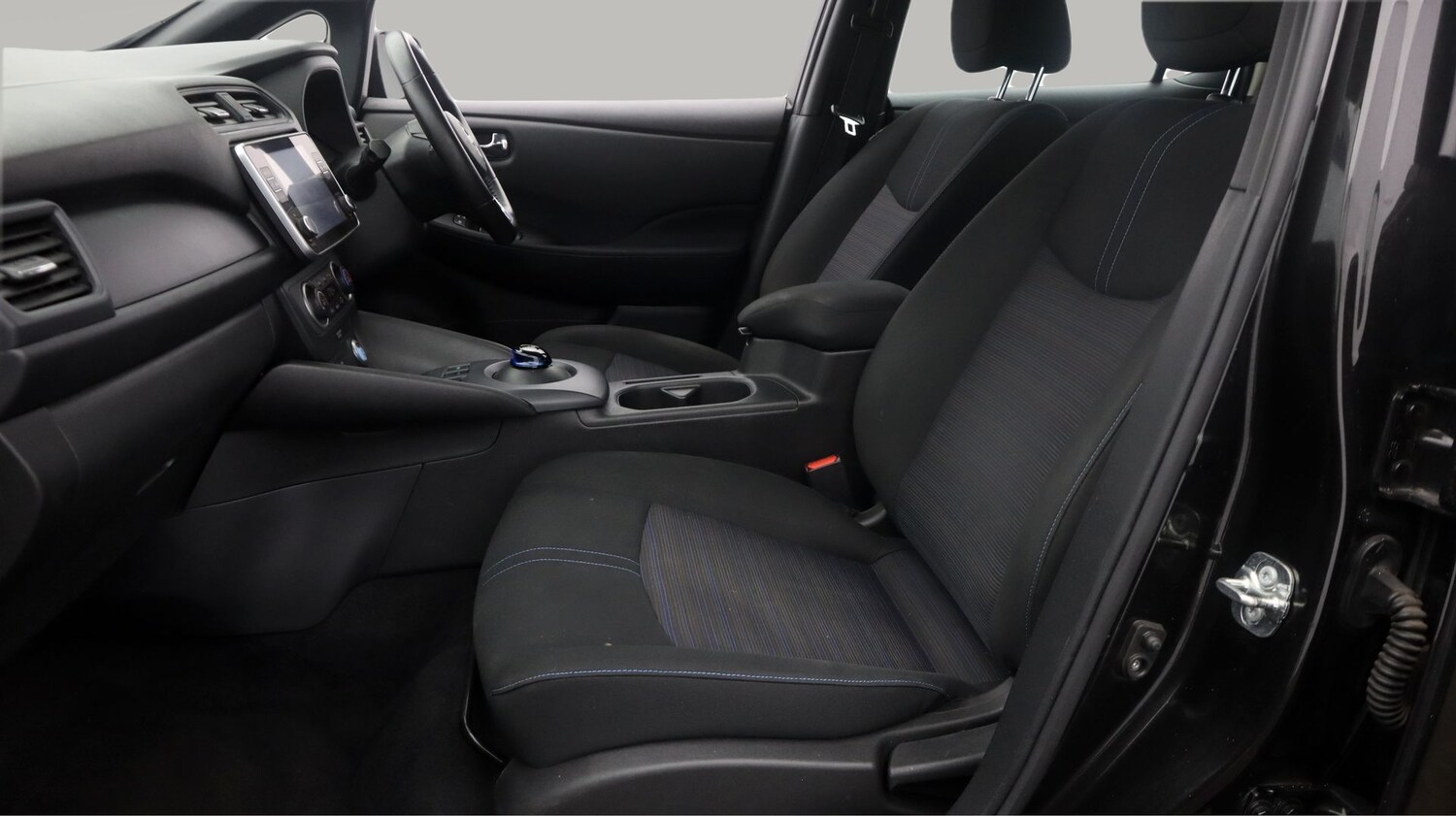 Used Nissan Leaf 2022 for sale - 77508718: Photo 14