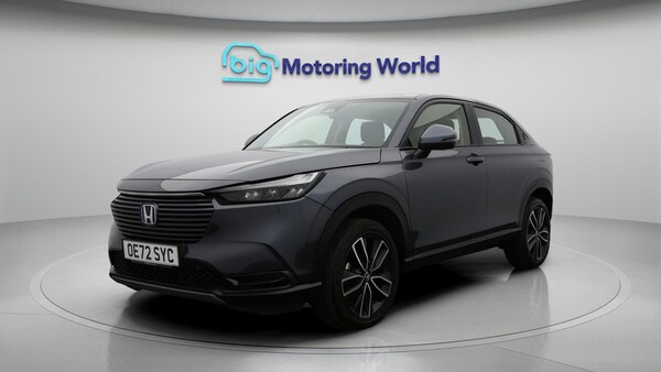 Used Honda HR-V 2023 for sale - 76136385: Photo 4