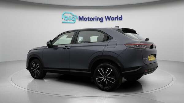 Used Honda HR-V 2023 for sale - 76136385: Photo 6