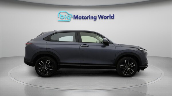 Used Honda HR-V 2023 for sale - 76136385: Photo 9