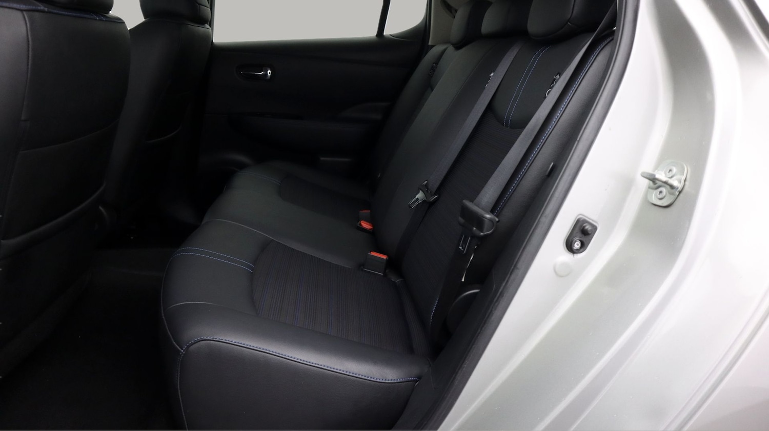 Used Nissan Leaf 2021 for sale - 77289582: Photo 16