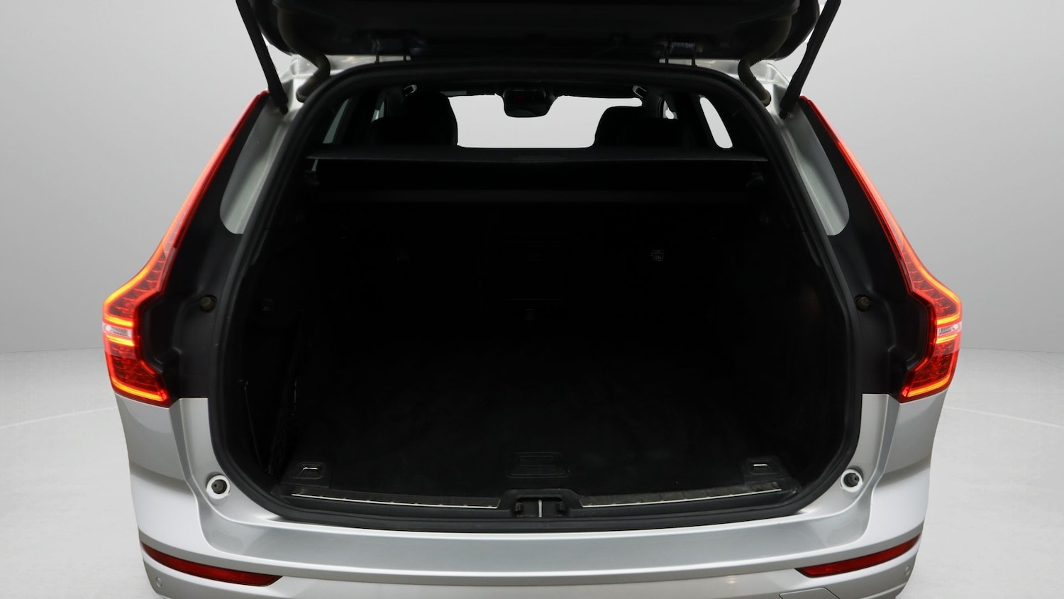 Used Volvo XC60 2019 for sale - 77961641: Photo 17