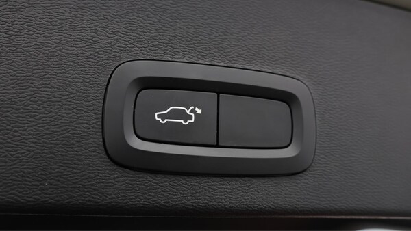 Used Volvo XC40 2019 for sale - 76167080: Photo 24