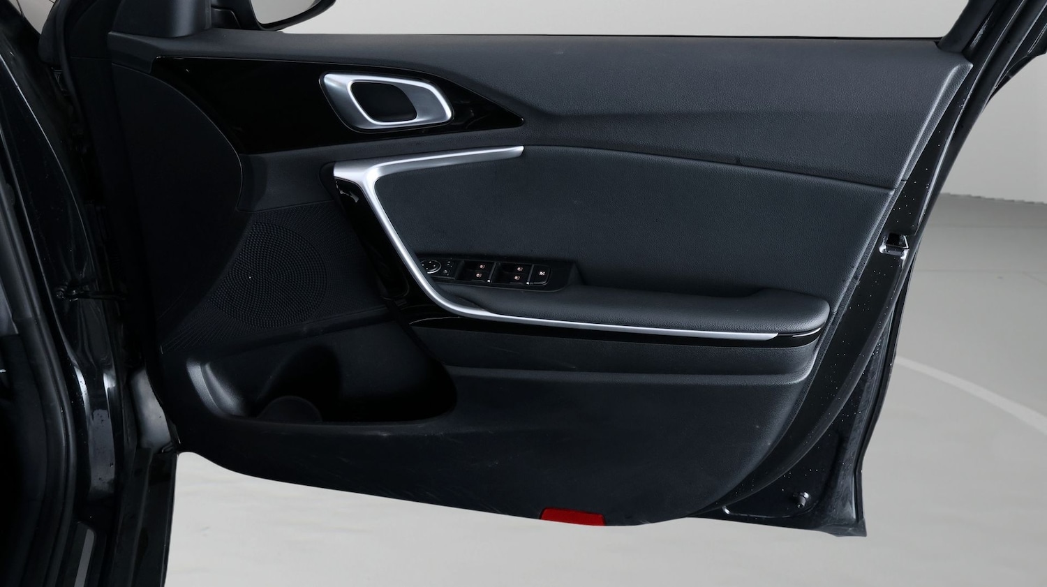 Used Kia XCeed 2023 for sale - 77675814: Photo 15