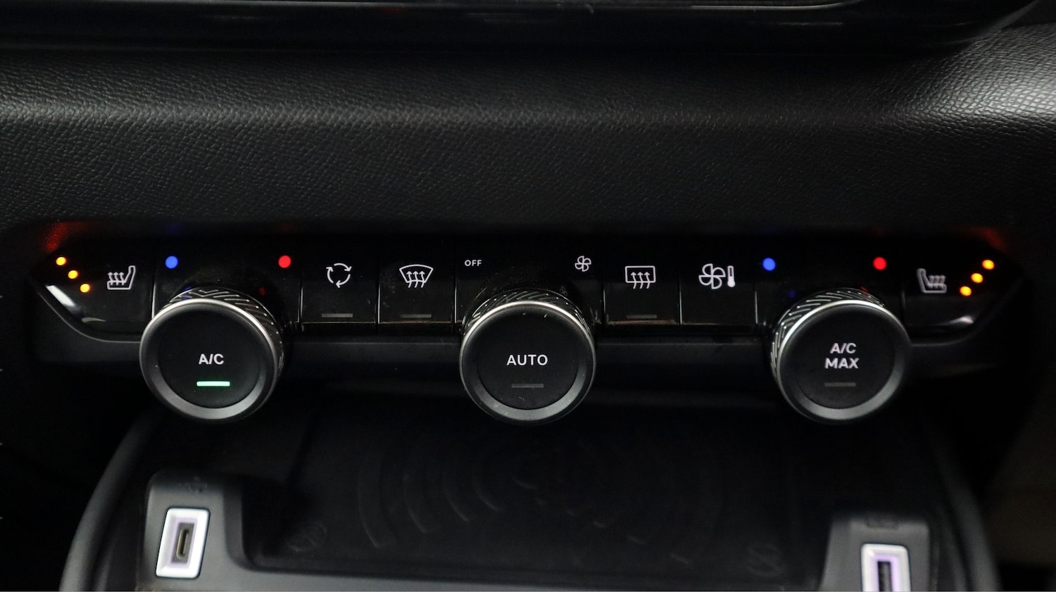 Used Citroen C4 2021 for sale - 77353877: Photo 12