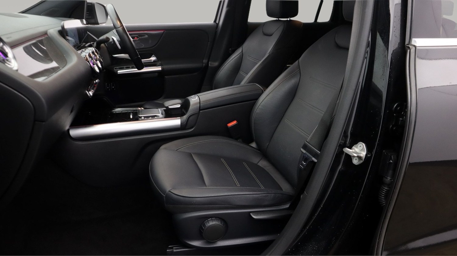 Used Mercedes-Benz GLA 2022 for sale - 77809226: Photo 14