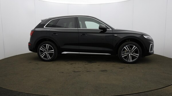 Used Audi Q5 2021 for sale - 76239293: Photo 57